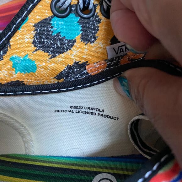 Vans Crayola Authentic Unisex Sneaker Size 7M / 8.5 W Multicolor Floral Hawaiian - Picture 6 of 8
